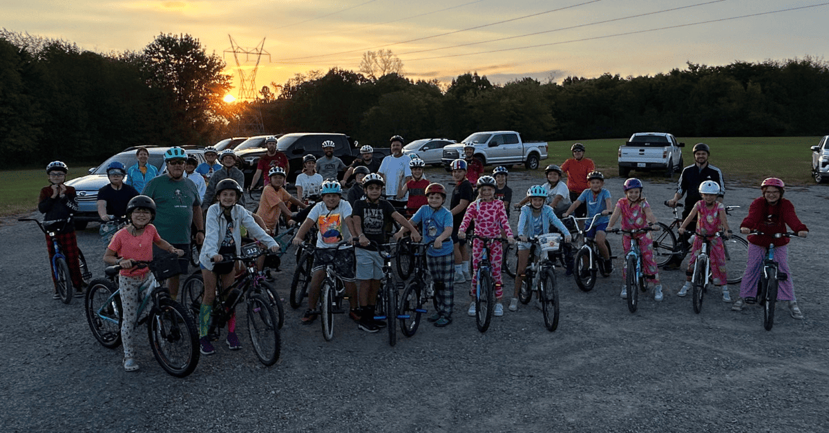 Bike Walk Kentucky – LOIS Bike Bus Bike Walk Kentucky | Lone Oak Intermediate School Bike Bus